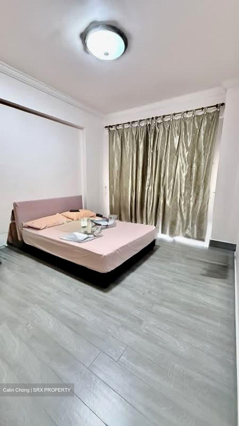 Glendale Park (D23), Condominium #555072241